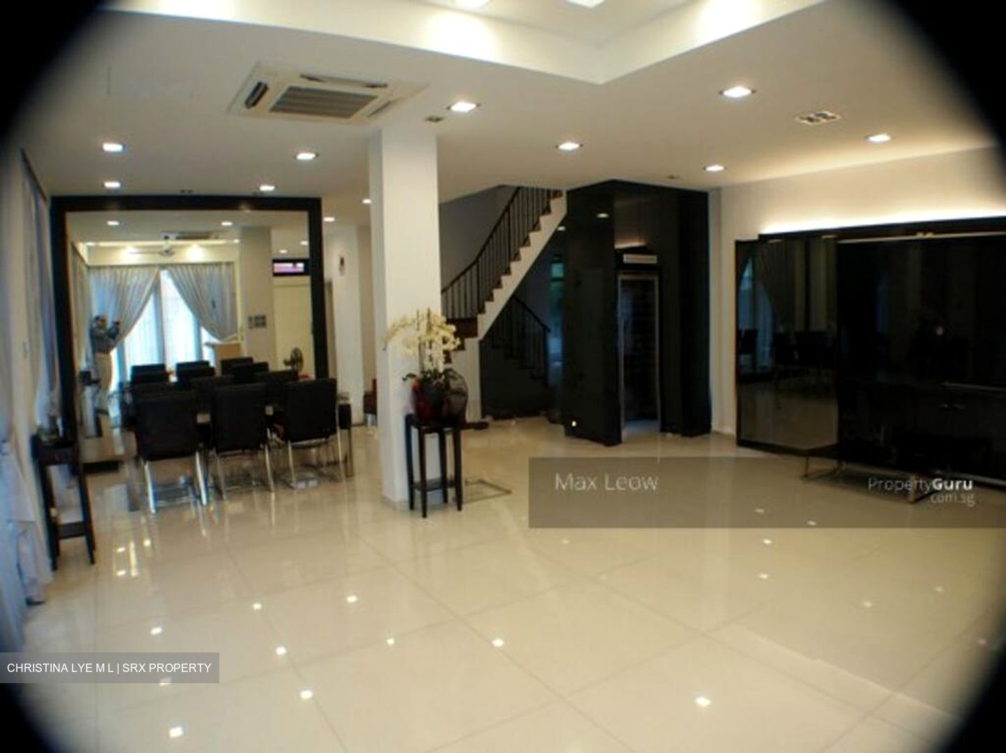 Fernvale Road (D28), Terrace #603673681